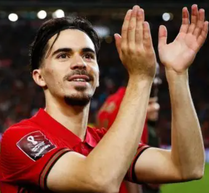 皇马夏窗转会动态：引援、离队与财务状况剖析